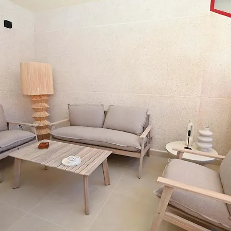 Ibiza Style Beachfront - Sea View & Pool 칼페
